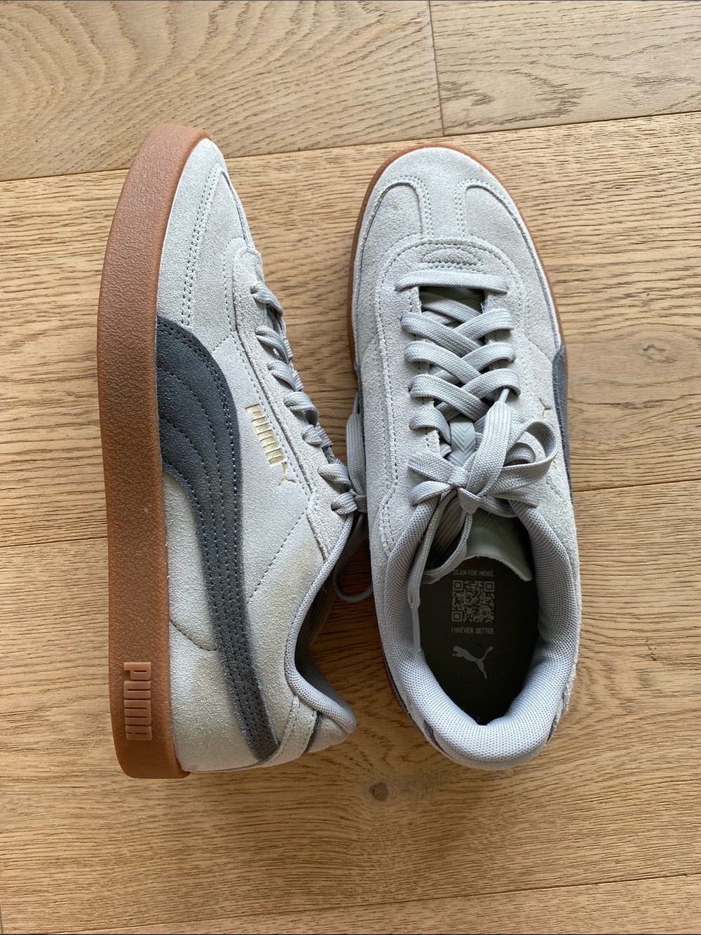 Puma Men’s Light Gray Suede Sneakers Size 8.5